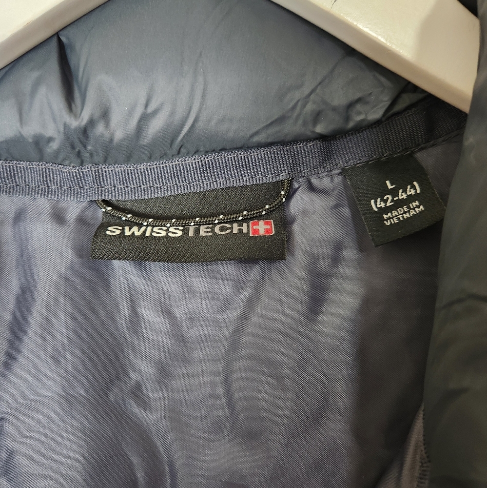 Swiss Tech Large (42-44) Lightweight Packable Quilted Puffer Jacket Solid Black - Picture 6 of 12